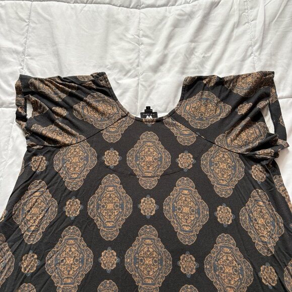 W by WORTH Womens Size Large Blouse Short Sleeve V Neck Flowy Brown Office - Picture 8 of 8